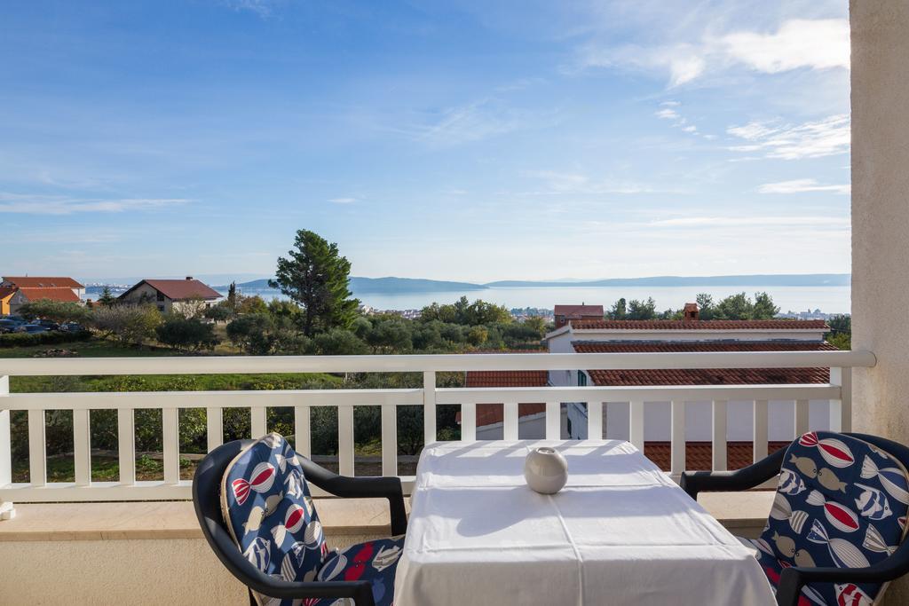 Apartment Marelux Kastela Exterior photo